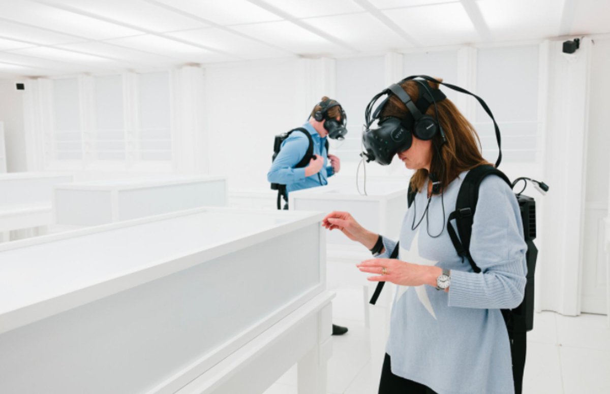 PaynelessTeam's tweet photo. Compared to a brochure, virtual reality tours are a lot more enjoyable. #realestate #homesweethome  https://t.co/qZJ8yor8dK https://t.co/ZtiINO8RTV