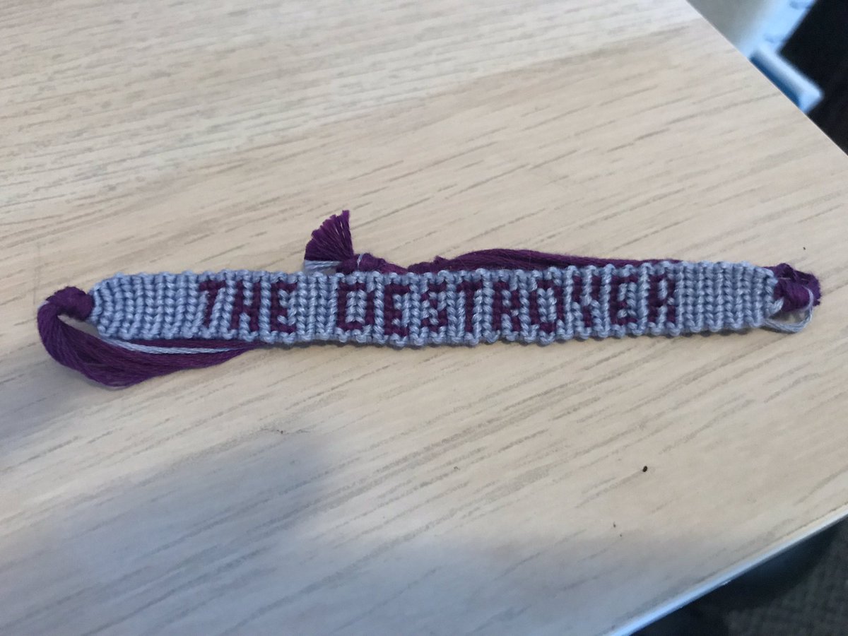 MalicesRose's tweet photo. My new #Margo bracelet!! @SummerOfString I love it thank you! And I will definitely be coming back for my Alice themed bracelet ❤️❤️. #summerofstring https://t.co/teytBQ3Z6C