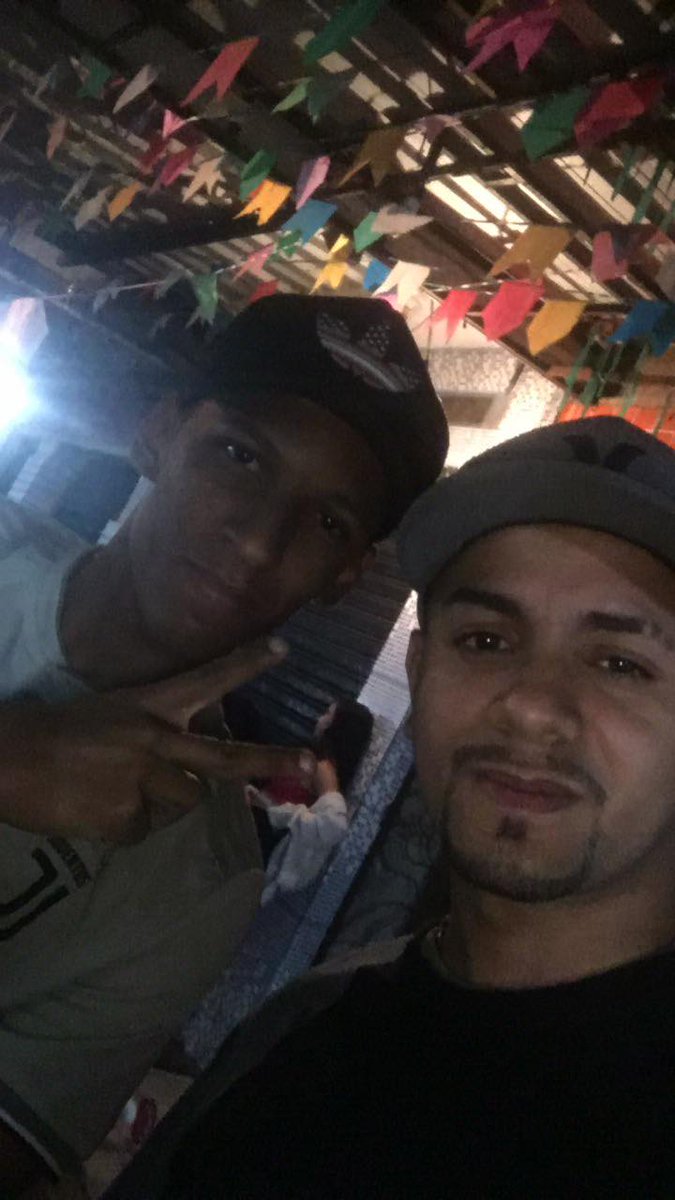 Ed_fluminense96's tweet photo. Sobre sábado lá aonde o GPS ñ pega n.h #xexeu ❤💪 https://t.co/714b6TavYh