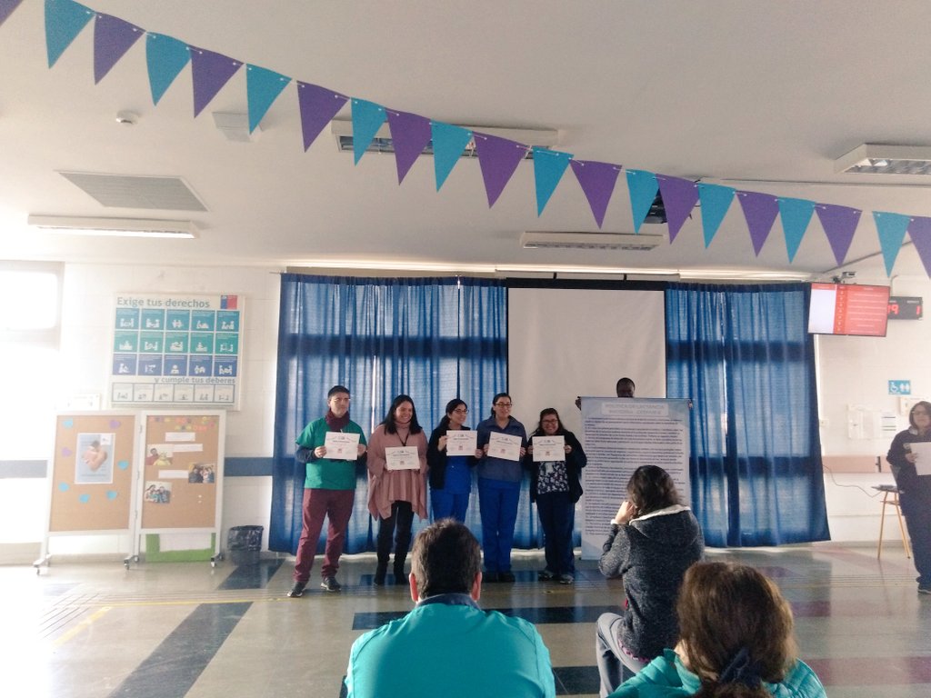 Cesfam6Rancagua's tweet photo. En estos momentos en el consejo ampliado, Dra. Maturana, Directora del Centro de salud y asesora de lactancia 🤱 capacita al equipo en sobre la importancia de la lactancia materna
#lactanciamaternaexclusiva
#libredemanda
#bebessanosyfelices https://t.co/gv8VVzEYFg