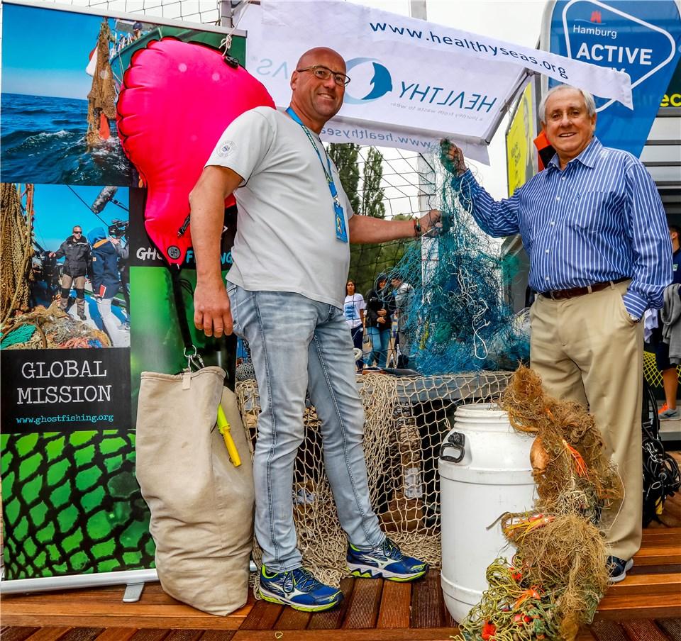 volleyballworld's tweet photo. Want to learn more about the #GoodNetProject, the effort that removes ghost nets from the oceans & repurposes them into volleyball nets?
Here is where to go: https://t.co/wR6Vc2Og5J
@ghostfishing https://t.co/sqk0iNy2F6