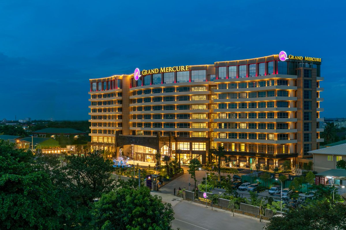 HARMAN_Pro's tweet photo. Tasked to install a facility-wide audio system in the Grand Mercure Yangong Golden Empire Hotel, Ghin Gar Cherry Trading Co. deployed a world-class, HARMAN audio solution that compliments the hotel’s refined aesthetic. Read more: https://t.co/wTjt6JixGC #HARMANExperienceAPAC https://t.co/VpvRuBujjd