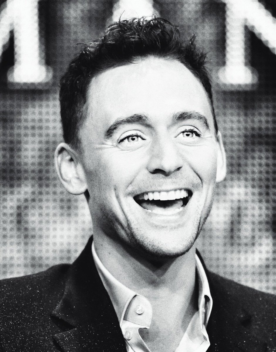 TomTheNextLevel's tweet photo. #MondaySpam #TomHiddleston #MyEdits Photo via Torrilla https://t.co/IzNQtDtSey