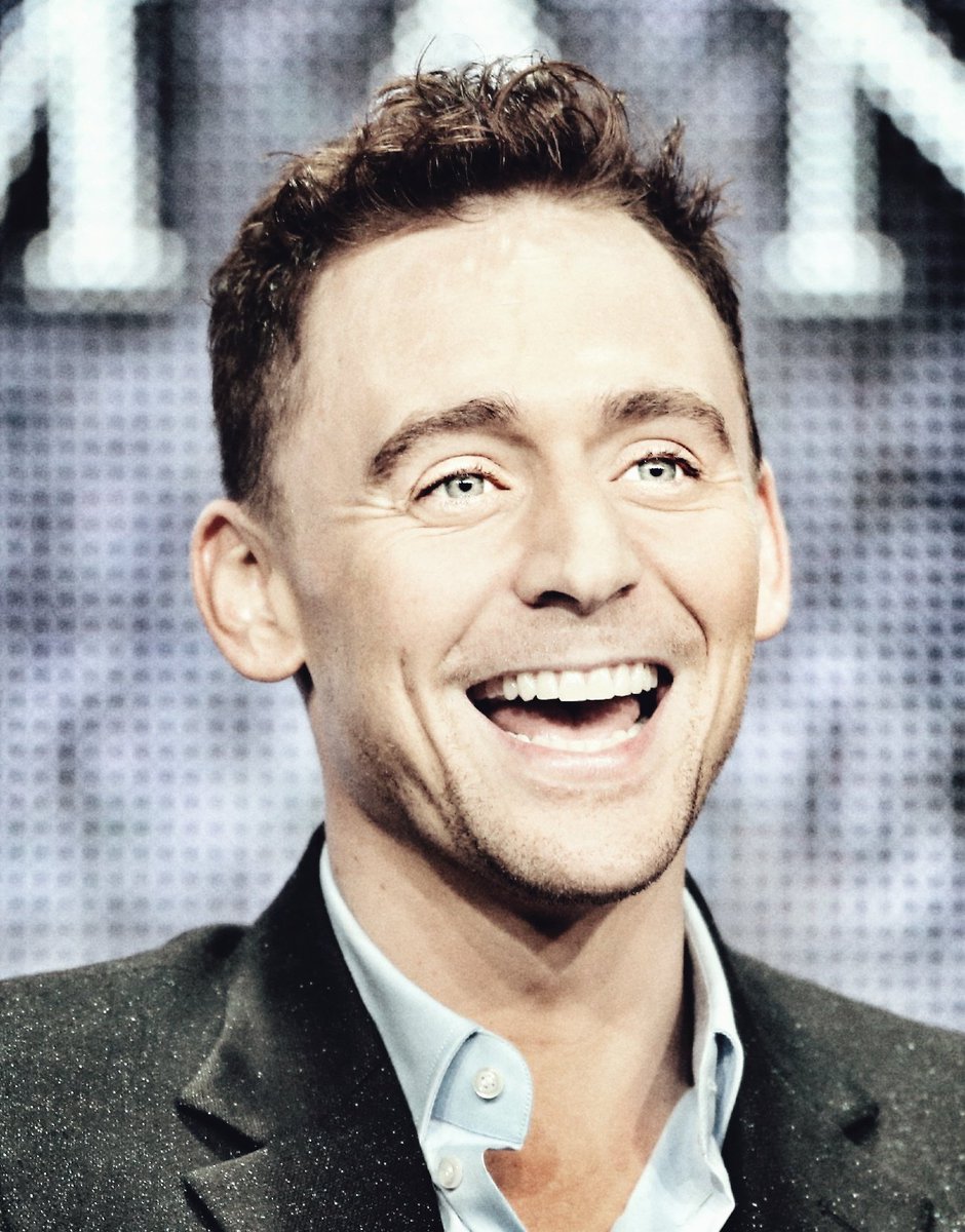 TomTheNextLevel's tweet photo. #MondaySpam #TomHiddleston #MyEdits Photo via Torrilla https://t.co/IzNQtDtSey