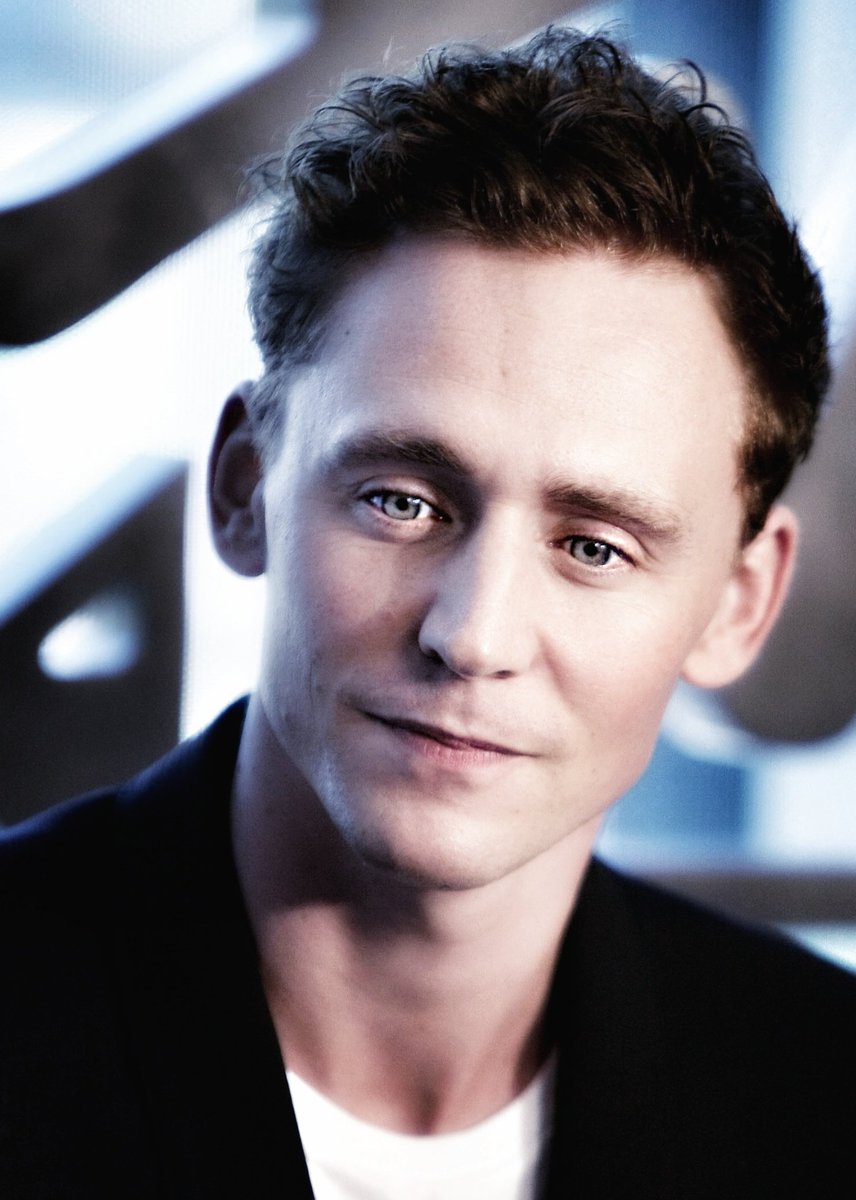 TomTheNextLevel's tweet photo. #MondaySpam #TomHiddleston #MyEdits Photo via Torrilla https://t.co/3gOdJiZgcJ