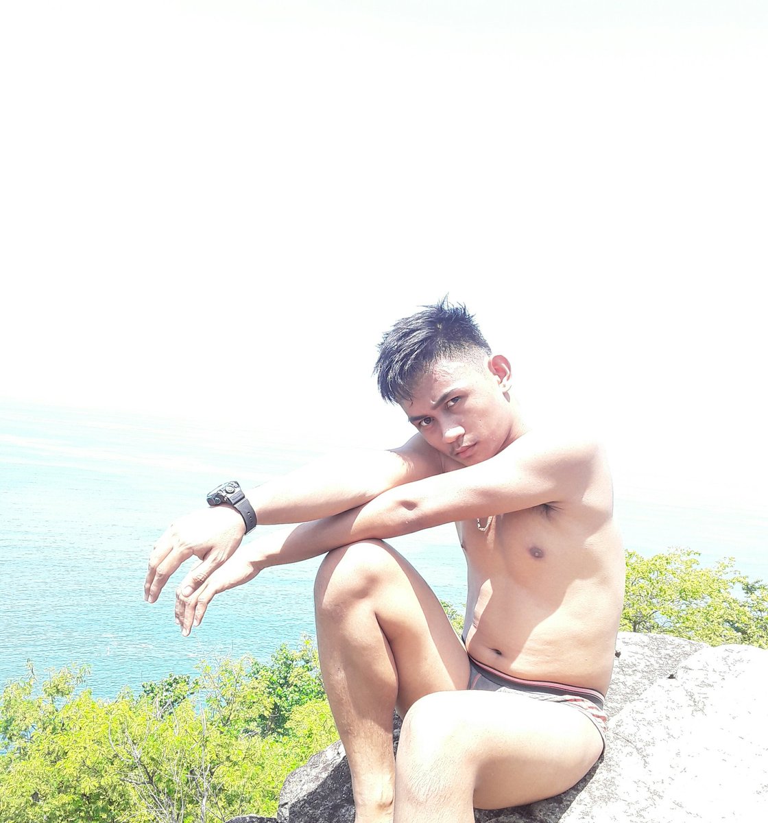 Saintjohnflores's tweet photo. Take a photo and feel the summerπ¦π·
#itsAdare https://t.co/qY1q1jEuZr