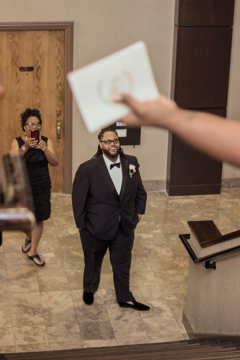 LLCooolJay's tweet photo. When you see the love of your life for the first time on your wedding day and boy was she fine
#finallyfields https://t.co/hxfcBxW1pY
