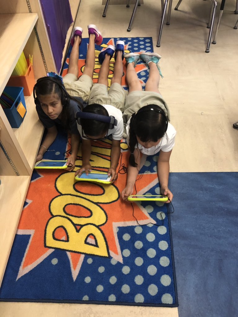 BammBamDelaRosa's tweet photo. Scholars were excited to get centers started today. Scholars set goals for their own learning! #JPB2020 #jpbcoyotes #TheButlerExperience #2020Vision #TeamSISD https://t.co/Za6twfKogt