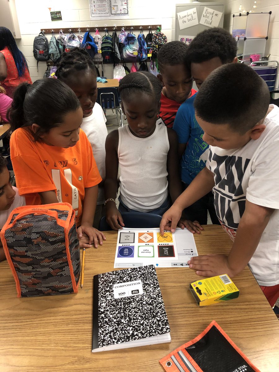 rawls5's tweet photo. We broke out on day 1 in 32 minutes!!  #breakoutedu @SHLonghorns https://t.co/wKoYYXjJqo