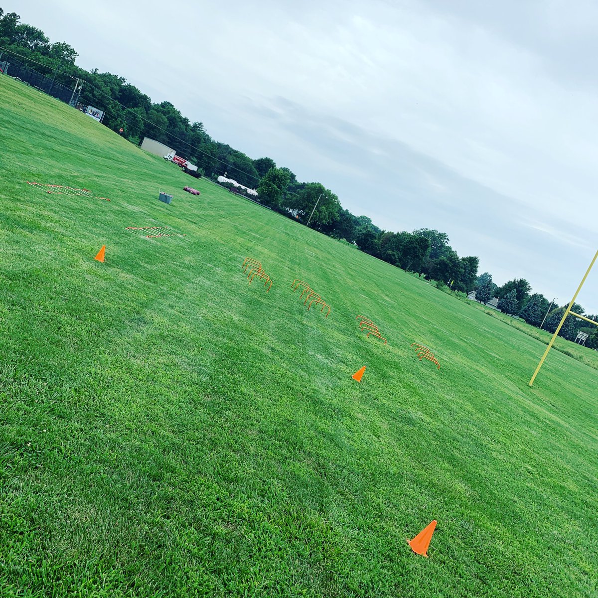 TiemeyerChad's tweet photo. Day one of football conditioning camp. Time to get better! #Horsepower #BringYourLunchPale #TimeToEarnIt https://t.co/0dVFtDncsZ