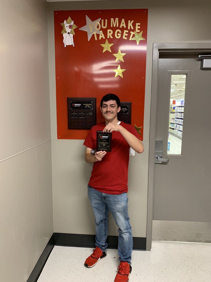 Celebrating our amazing Guest Advocate Andrew as our most recent #youmaketarget award winner! #worksomewhereyoulove <a href="/Cast11Emy/">Emy Blankenship</a> @samclark228