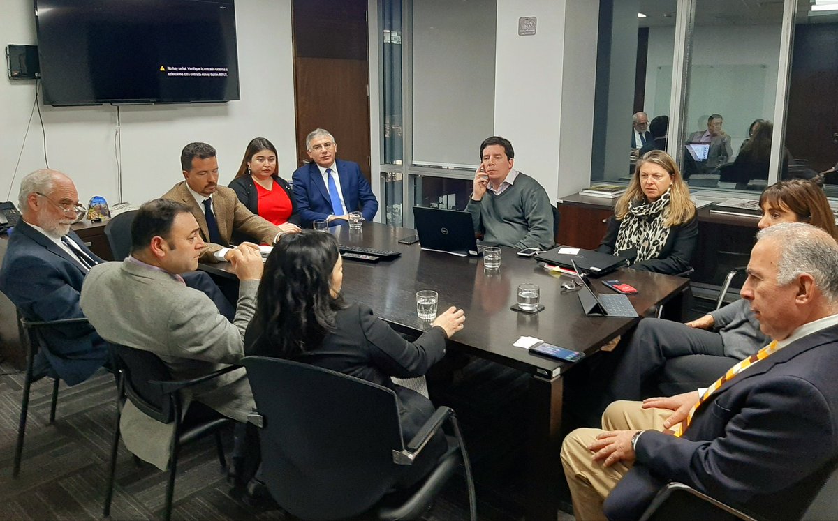 <a href="/coreaysen/">Consejo Regional de Aysén</a> junto a Gob. Coyhaique <a href="/pablogalilea/">Pablo Galilea</a>, Gob. Gral Carrera <a href="/MauricioQuercia/">Mauricio Quercia Martinic</a>, <a href="/aracelyleuquen/">Aracely Leuquén</a> solicitan a Subsecretaria d Turismo <a href="/monicazalaquett/">Mónica Zalaquett S.</a> priorizacion de proyectos de turismo para nuestra región <a href="/core_inostroza/">Lilian inostroza</a>, @AMaciasenelCore, <a href="/rrudolphi/">Raul Rudolphi A</a>, @Campos_CORE