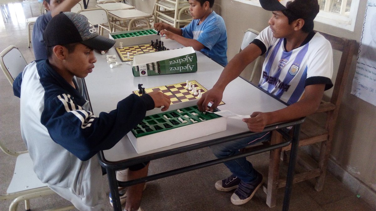 Volviendo a la actividad sábado de ajedrez caj 5165 misión chaqueña <a href="/fguillesaavedra/">GUILLERMO SAAVEDRA</a> <a href="/RangeonMartin/">MartinRangeon</a> <a href="/patriciapinasco/">Patricia Pinasco</a> <a href="/Cajmisionchaqu2/">Caj5165MisionChaqueña</a> <a href="/LeonardoPilili/">Leonardo Pilili</a> <a href="/FanjulGabriel/">Gabriel Fanjul A.</a> <a href="/MartaMariaMerlo/">Marta Merlo</a> <a href="/matiaszaki16/">Ezequiel Nuñez</a> <a href="/UrtubeyJM/">Juan Manuel Urtubey</a>