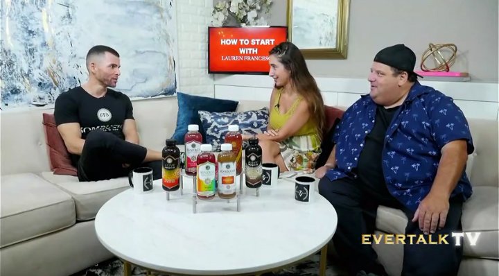SteveCalderon85's tweet photo. On today's episode of #HowToStart with #LaurenFrancesca, she and her co-host #BradGrunberg interview #GTDave (The #Kombucha Millionaire) founder of @GTsKombucha. #Podcast #EverTalkTV
➡️ https://t.co/dVknU8Hu65 https://t.co/YWqhhZktum