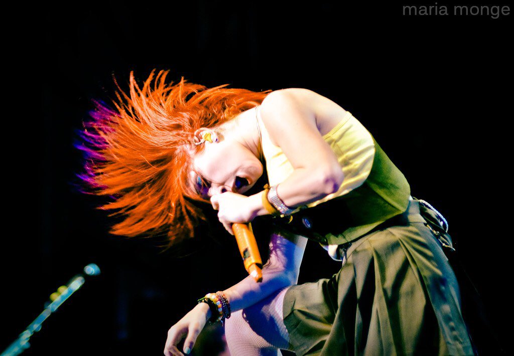 paramore_otd's tweet photo. 6th August 2010 - Nikon at Jones Beach Theater, Wantagh, NY, USA
#Paramore HayleyWilliams #wantagh https://t.co/4EJm9KAuFI