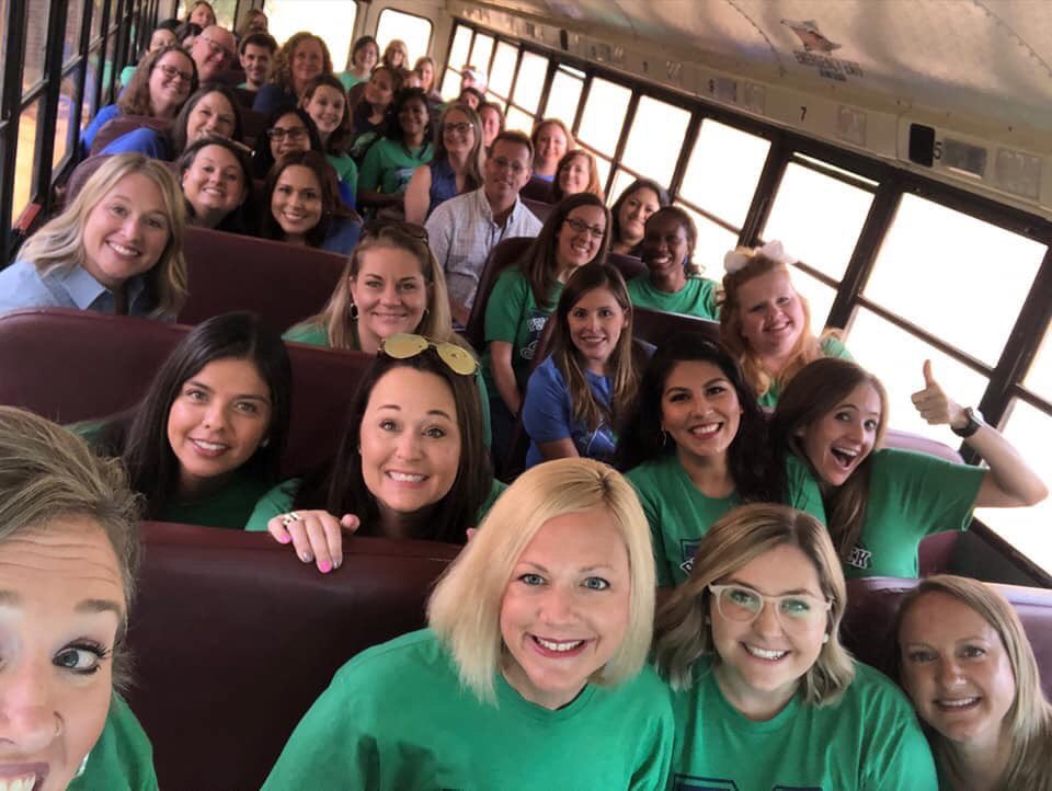 1lmedina's tweet photo. What a great way to kick off the new school year with the #RyanZone convocation earlier today!
#DISDDelivers
#pcgrows @PecanCreek https://t.co/evbZ5snwml