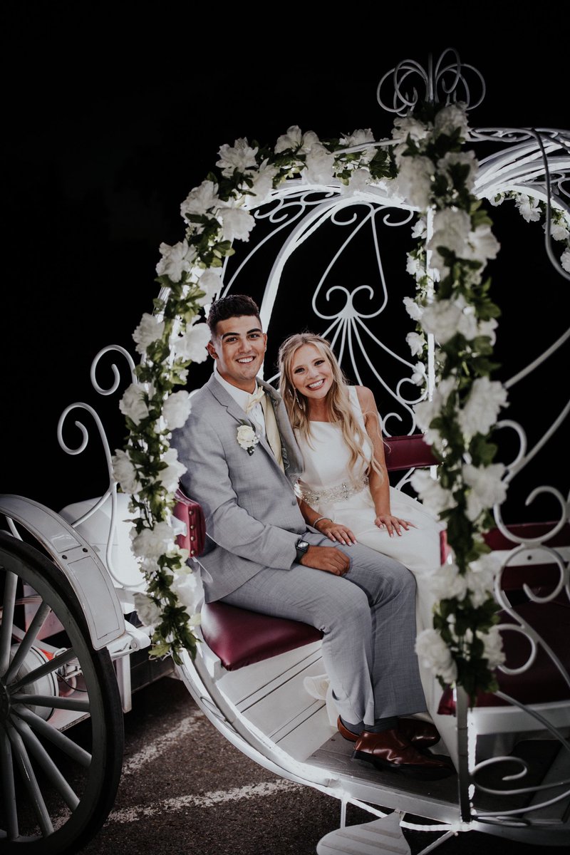 mollyannebelden's tweet photo. yesterday i got to marry my prince charming @brayden_belden 
🧡💍 https://t.co/yyQ6JD55PC