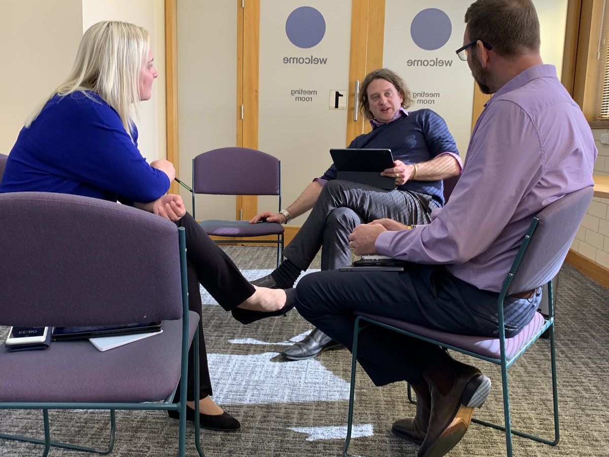 LESNWleadlabs's tweet photo. LL2 principals and senior leaders sharing the inner journey of Leadership, focusing on team learning through sharing of prototypes and committing to ongoing learning together. Inspiring! #curiositycompassioncourage; @rjowe1 https://t.co/NE7vooKzkU