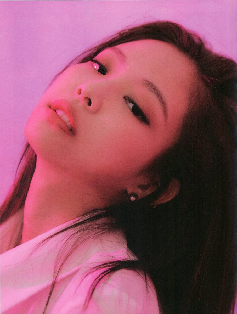 "A resolve that doesn't give up is necessary. Do it till the end. I think that because I didn't give up that I have today. There's no single method to achieving you dreams, so think 'why do I want to become this?' & grab opportunities in the different forms they come in"- #JENNIE