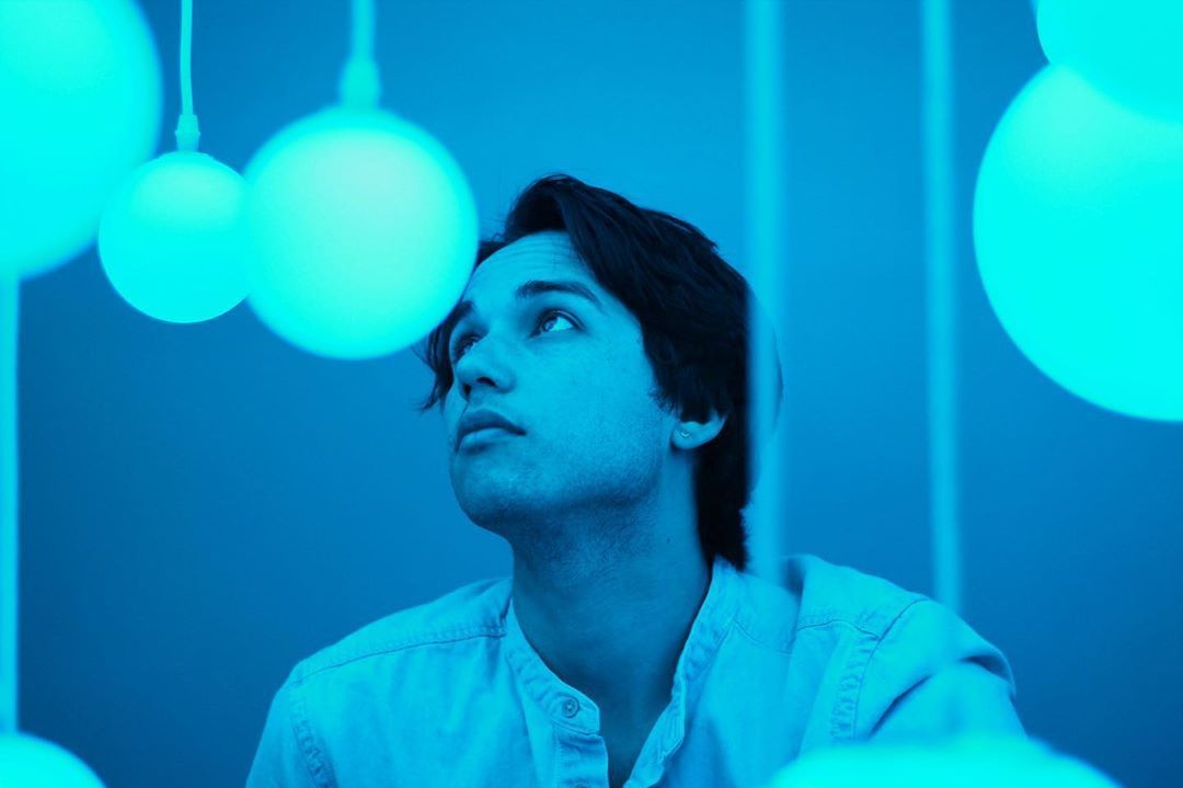 GFTEDApparel's tweet photo. Kevin Tyler Norman, author of "Shelter," at the #museumofdreamspace!
What a beautiful shot and location. Would love to get all our GFTED Creatives there sometime!

#IAmGFTED #BeOriginal #adventure #art #blue #museum https://t.co/okFwoLLKYf