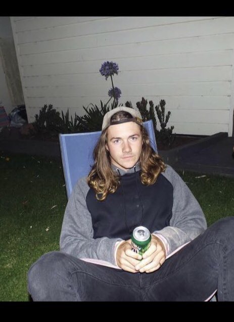 Today is a rough one, I don’t usually post about this sort of stuff. RIP mate ❤️😥