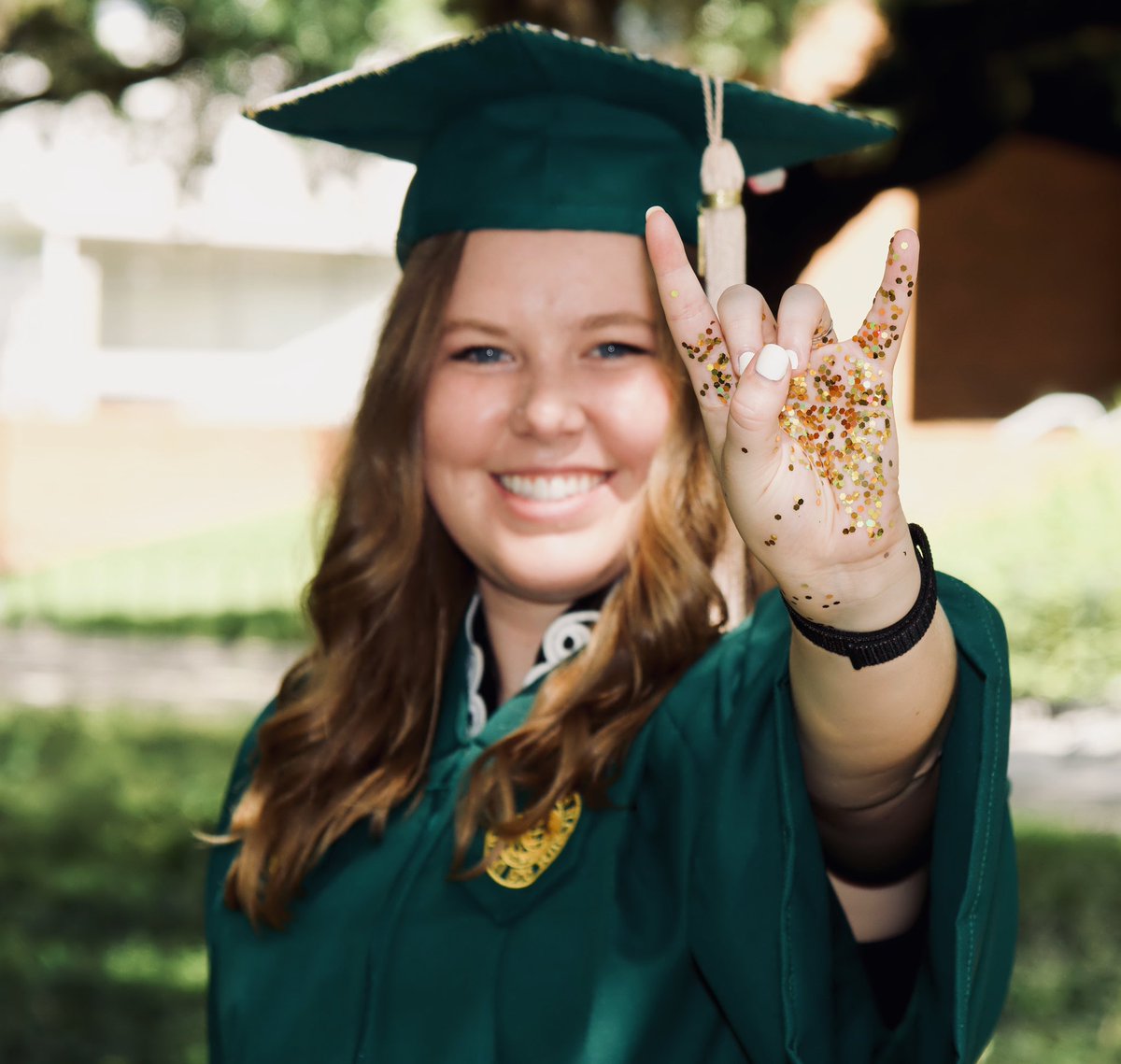 Ashleyjrdn's tweet photo. I did it y’all! 
@USouthFlorida https://t.co/ahSLjmsNMq