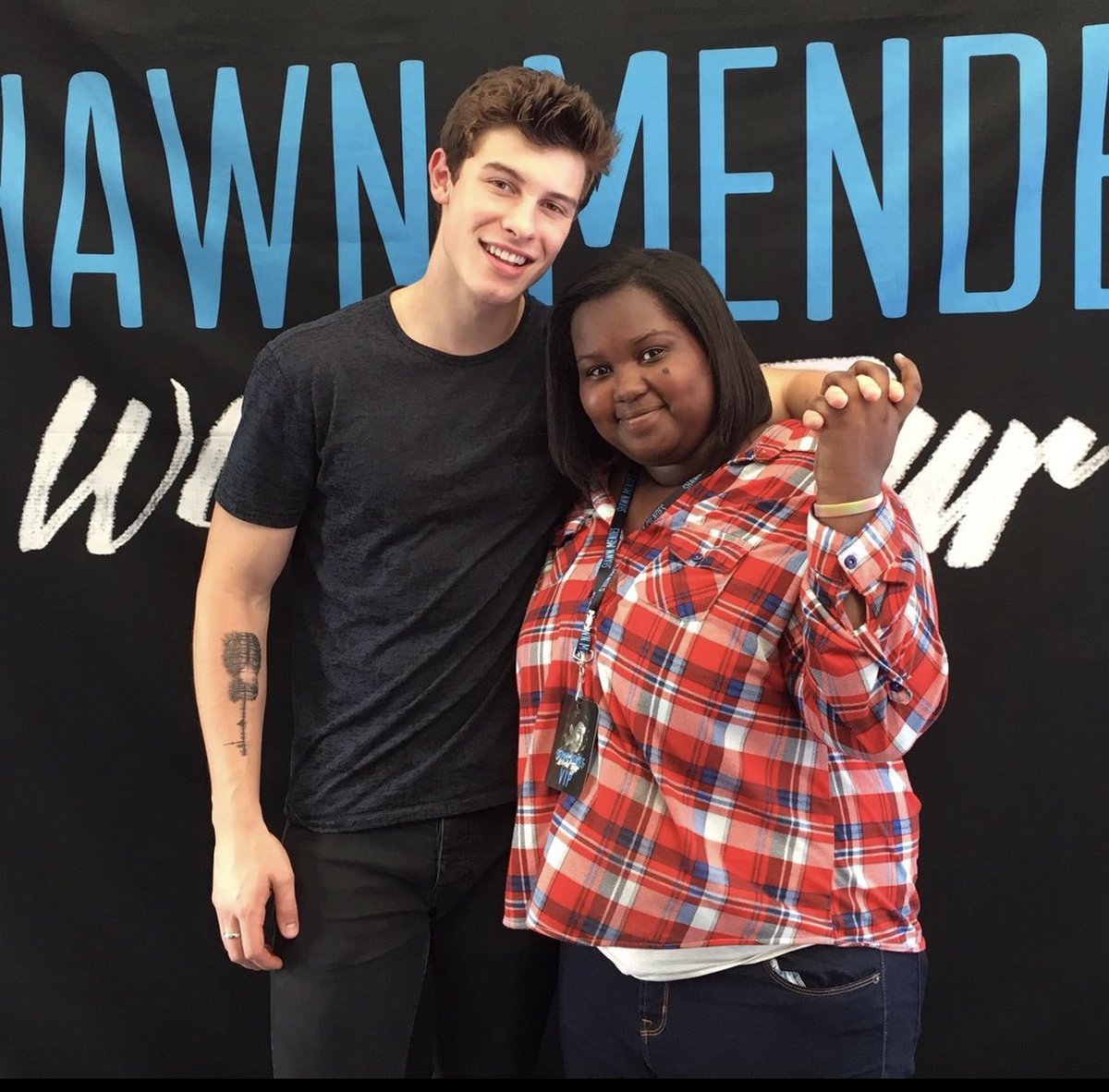 Bgrad22's tweet image. Three years apart and I'm still on this amazing journey with you 💕