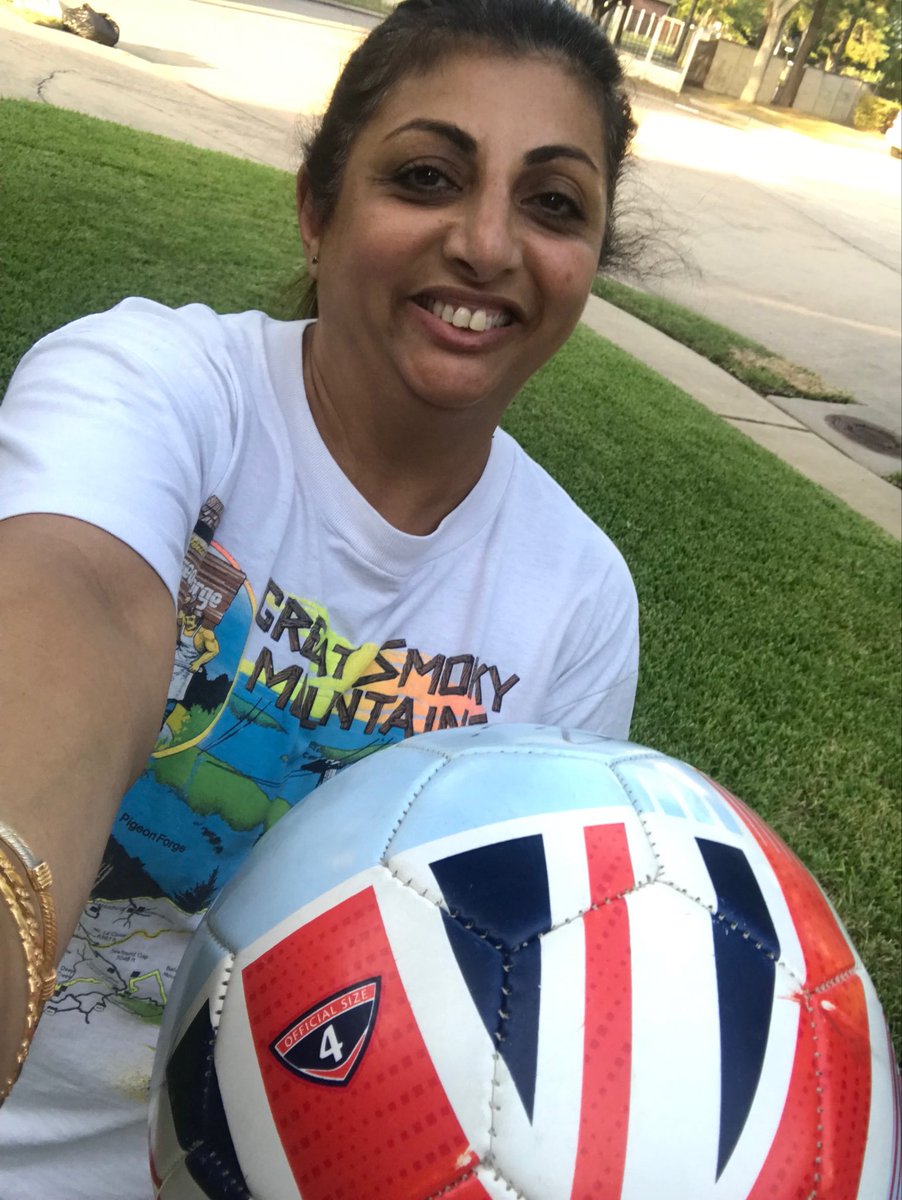 FionaSetna's tweet image. Soccer Selfie #wcesummer #wcerangers #summerselfiebingo