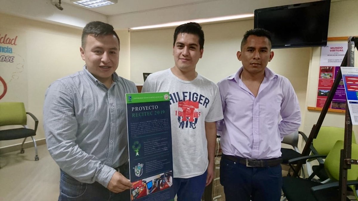 utpl's tweet image. Estudiantes de la carrera de Sistemas Informáticos  y #ComputaciónUTPL expusieron resultados de:

🎓 prácticas preprofesionales
📣 proyectos de servicio comunitario
📱 apps móviles y tecnología web
🎮 videojuegos

durante la segunda edición del #ExpoTech Computer Science 2019 ⬇️