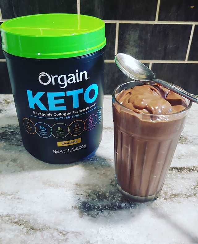 Pepperfull9's tweet photo. Brain Boosting Cherry Chocolate Avocado Pudding 🍒🥑
.
.
2 scoops @drinkorgain chocolate collagen powder
1 cup frozen dark cherries (or ice if keto)
1 cup coconut milk 
1/2 avocado
2 tbsp cacoa powder
1 tbsp almond butter
1 tbsp ghee
2 tbsp MCT oil
1 tsp cordyceps powder
1/2 t… https://t.co/A0roPsWv2q