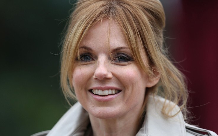 SkyTG24's tweet photo. La nuova vita di Geri Halliwell nel dopo-Spice Girls https://t.co/KqcIKEvipL https://t.co/m0agUFUxNV
