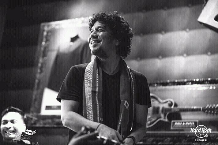 paponuniverse's tweet photo. #ForAssam @paponmusic https://t.co/ylksopp4nb