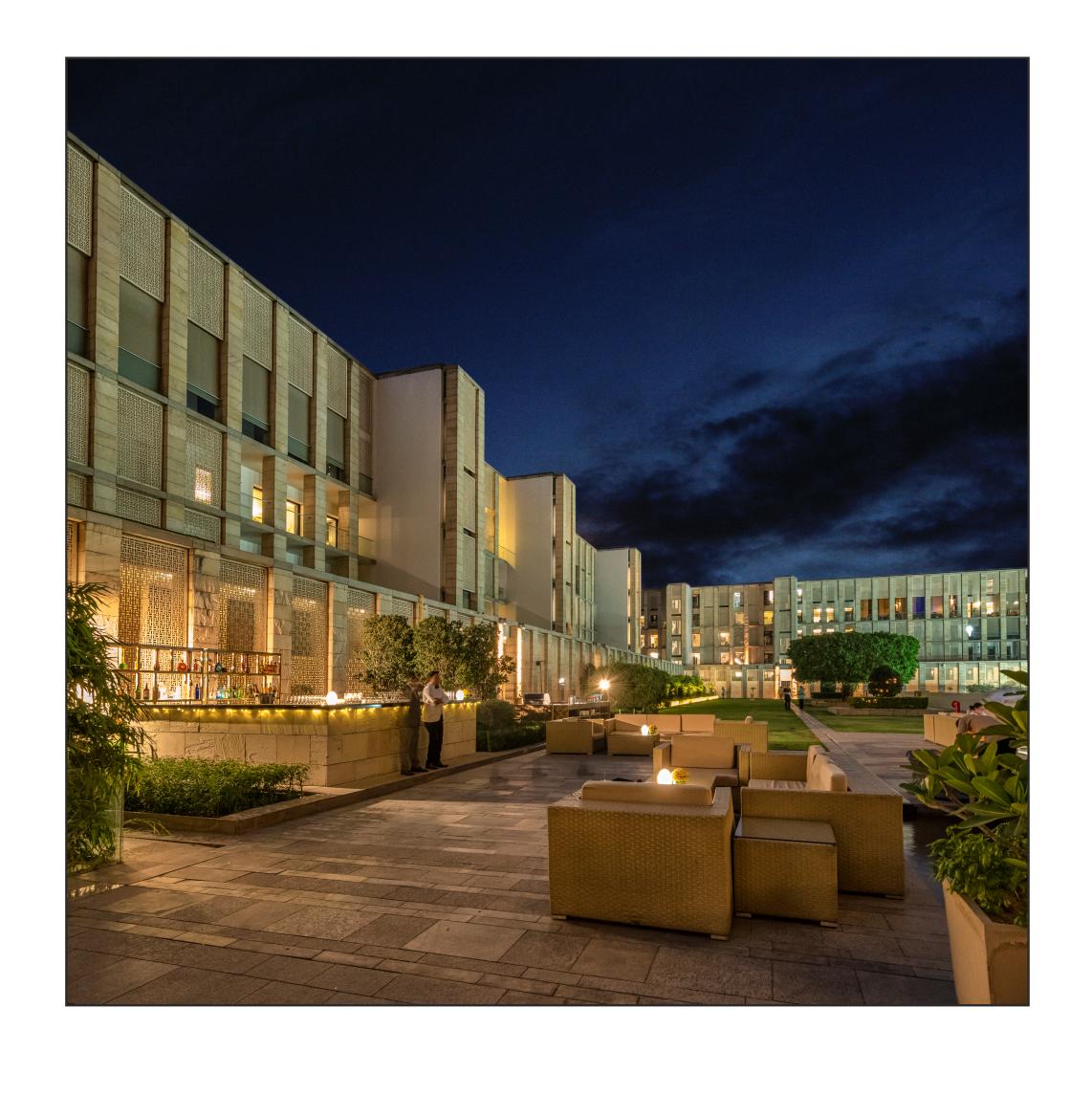 Lodhidelhi's tweet photo. Opening the gates to an oasis of absolute indulgence as #immersiveexperiences envelope you every step of the way at The Lodhi.
#TheLodhi #TheLodhiLife #LiveBespoke #LHWTraveler https://t.co/57UADqjQU1