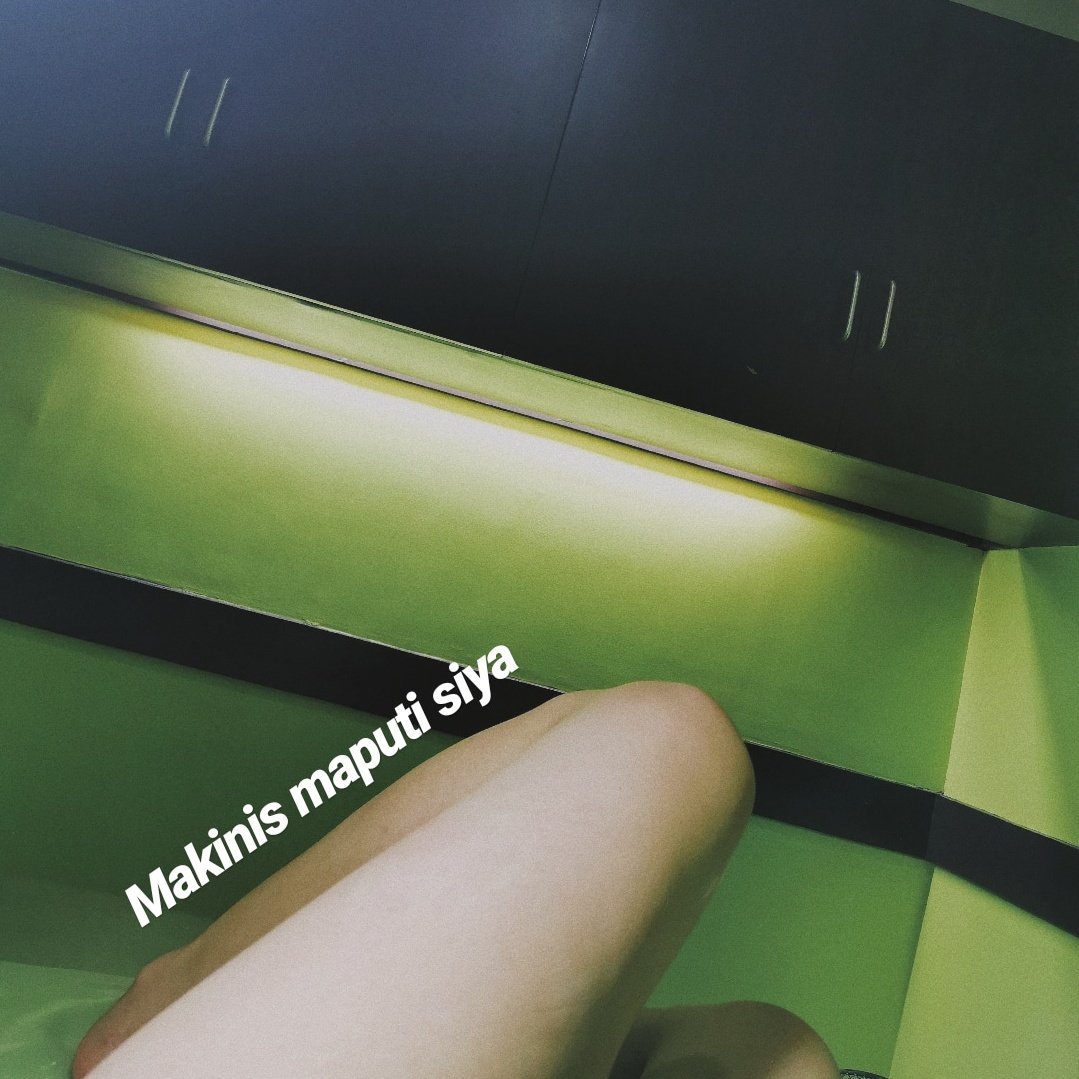 sidapael's tweet photo. Makinis maputi siya 😏🤷🏻‍♂️ #laybare https://t.co/JxKHKYIxys
