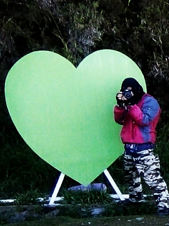 I LOPE NAMUT ARTOS 💶 HOREYAM MAYAR