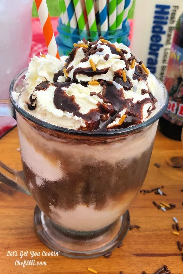 TheDudeInLev's tweet photo. root beer float day....

das könnte mein Tag werden !!! https://t.co/CCSWYKpZpG