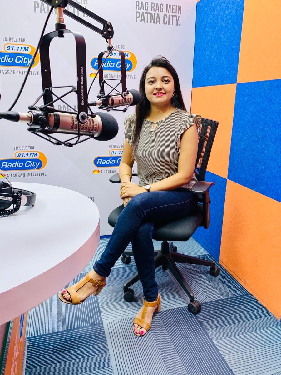 Our Co-founder & #PowerPuffCEO @HimaniMish had her interview in @radiocityindia, mixed with lighter moments with RJ Shankey , RJ Barkha  & RJ Arun. Stay tuned to Radio City to listen to her journey as an entrepreneur and the story behind her recent viral video of ‘#HungamaGirl’