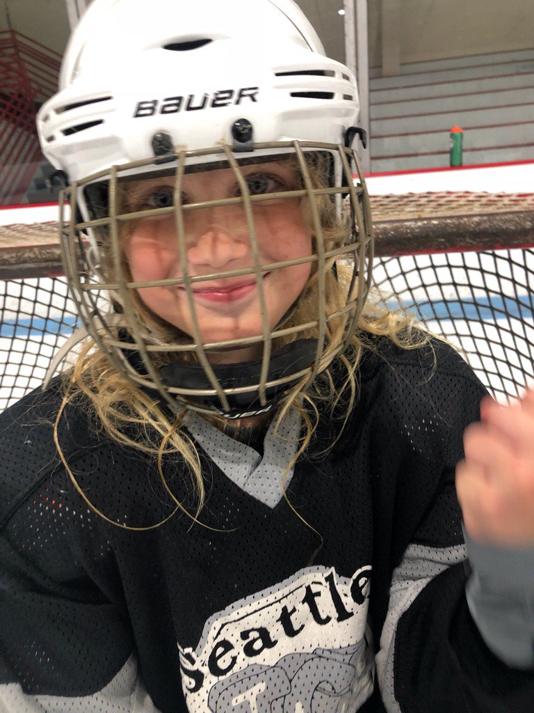 SeattleJrHockey's tweet photo. #JrCoach Tommy "Flowbo" assisting at #Beginners tonight!
#HockeyFamily https://t.co/9X2MMwMs2L
