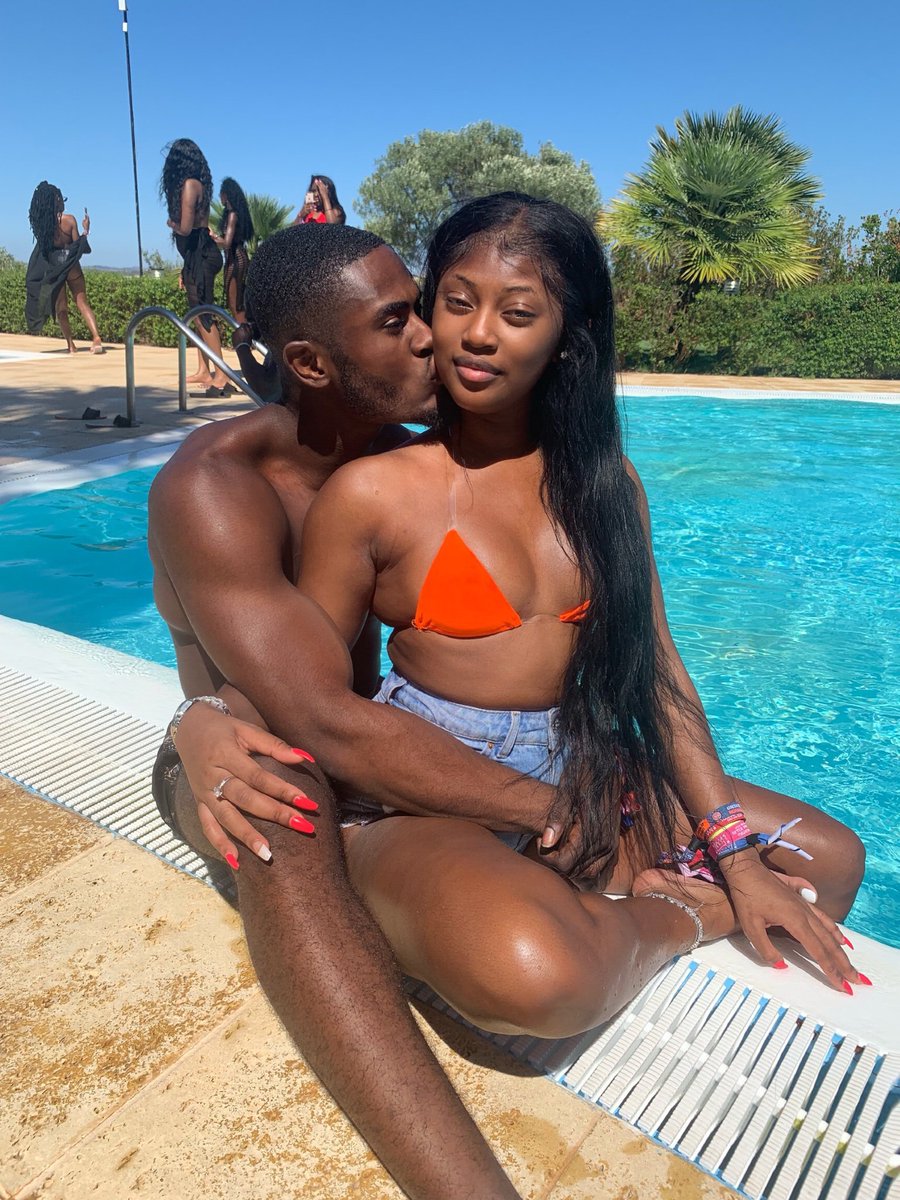 iam_mackangelo's tweet image. #TwitterVar just confirmed that this is the longest eyelashes it has ever seen