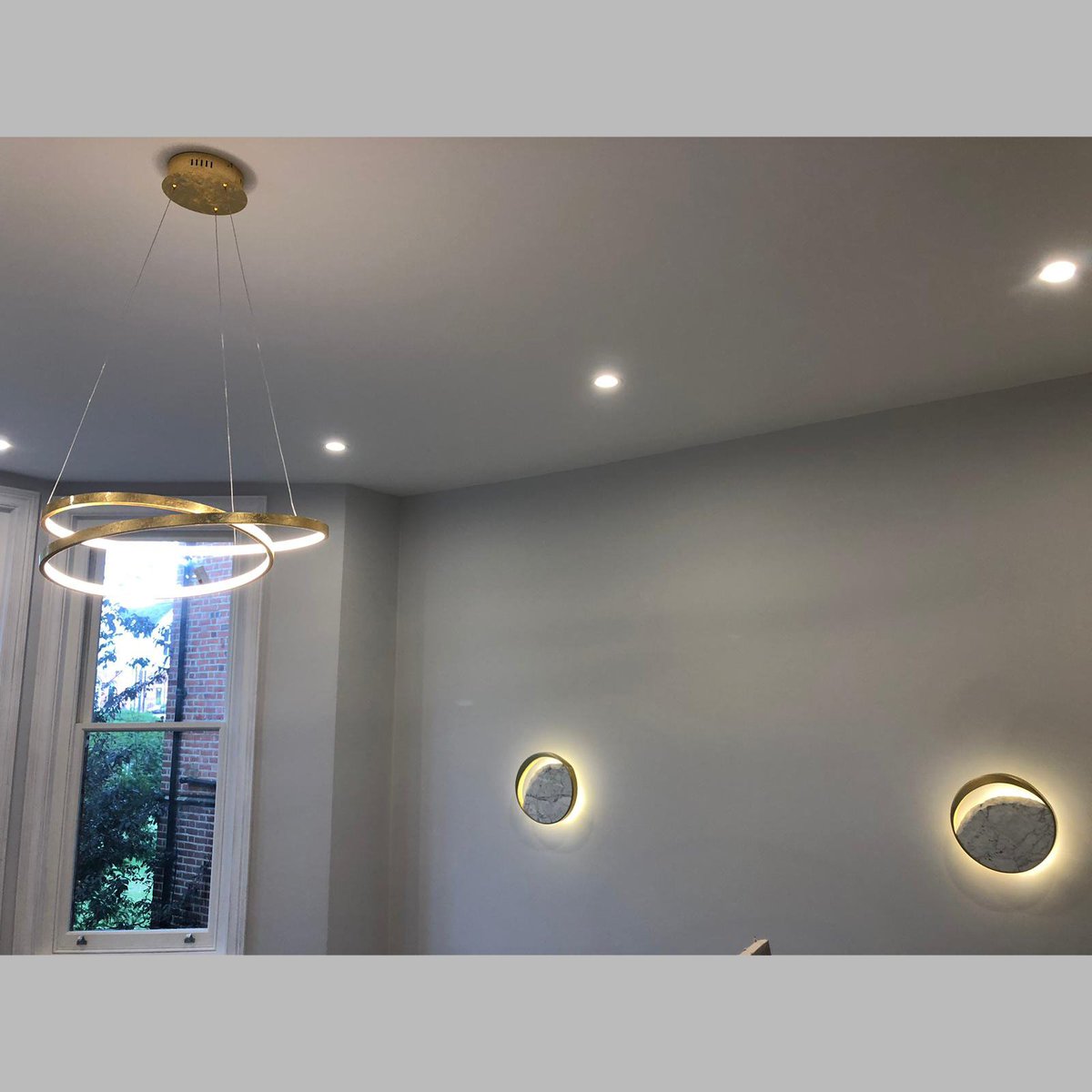 WardBroElec's tweet photo. Great designed wall lights and pendant installed on our project over in Camden, the lighting in this room really sets the mood 💡 Call WBE on 01923 723667💡 #wereswitchedon #nopower #24hourcallout https://t.co/Wbi69cffZI