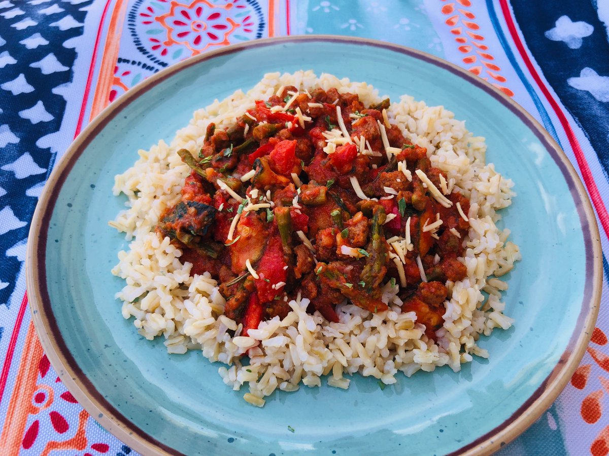 RichAndLisaJ's tweet photo. You can enjoy this one with or without rice. 

https://t.co/LrWNTAMz7S

#mealinajar #mealsinajar #masonjarmeals #dinners #dinnerrecipes #easydinners #easydinnerrecipes #recipes #fastdinners #quickdinners #easymeals #cooking #dinnerideas #food #foodie https://t.co/0J1TFM7sPK