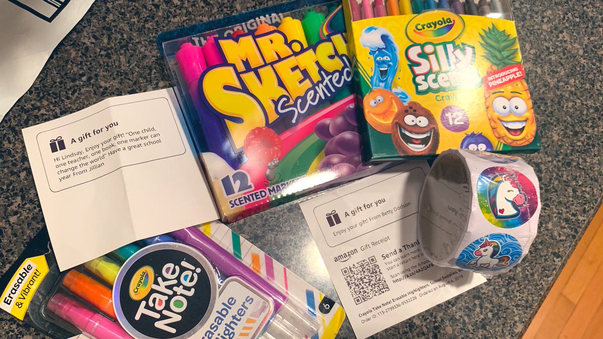 LindsayGalusha's tweet photo. So thankful for #teacherssupportingteachers through #support_a_teacher movement! #clearthelists #clearthelist @support_a_teach ❤️ If you can help: https://t.co/mH7KU4WN26 👈🏻 https://t.co/o6UziKSDzt