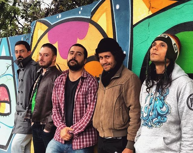 daniloalmeida's tweet image. Sua nova banda favorita, se pá! ift.tt/2YuivUk