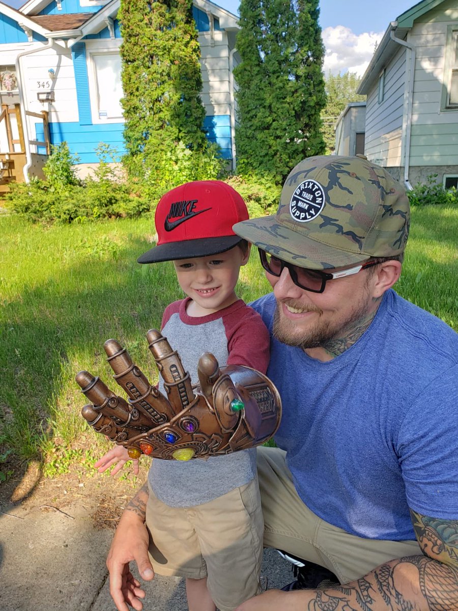 moosejawgamers's tweet photo. Congratulations to Jeremy on winning the Infinity Glove! #infinityglove #purejoy #Dontsnap #Avengers #winning https://t.co/cHv6aPB2Nj