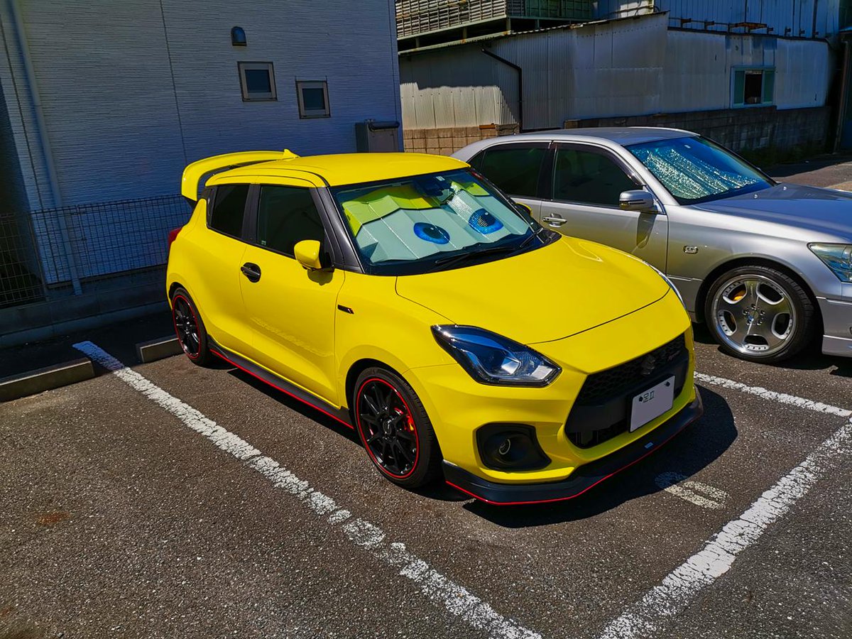 あかぴよ Zc33s けろさんも買うのです ナポレックス 車用 サンシェード ディズニー カーズ イエロー 汎用 Dc 78 ナポレックス Napolex T Co Nbl8mct8xr