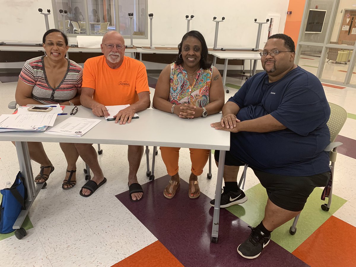 MvWarriorSports's tweet photo. Thank you MVHS Athletic Booster Club for supporting all Warrior sports. Sherrill Esdaile, Secretary 
Tommy Perdue, President
Felicia Rupert, Treasure 
Donnie Wilkerson, Vice President https://t.co/OC7a2HExPS