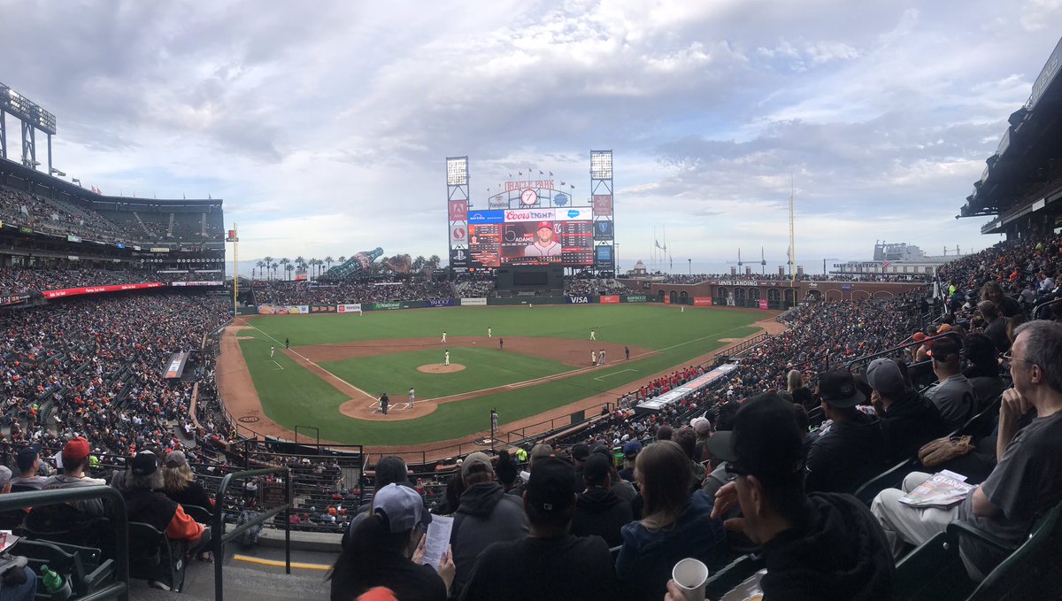 soonergridiron's tweet photo. If you’re a baseball fan and this park isn’t on your bucket list, you’re doing it wrong. 😍 https://t.co/TTYjnKIvKu