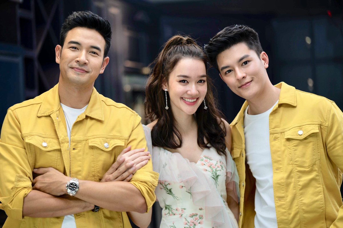 cookingtalk1's tweet photo. วันนี้ทางโรงเรียนสอนทำเบเกอรี่ COOKINTALK STUDIO
นำภาพบรรยากาศสนุกๆ ของกองละครเรื่อง "ลับลวงใจ จากทางช่อง 3" ยกขบวนกันมาถ่ายทำ "รายการ ตี 10" ที่โรงเรียนของเรา
จะสนุกสนานแค่ไหนตามไปดูภาพกันได้เล้ยย 😄✨
#ลับลวงใจ #ตี10 #ช่อง3 #เกรทวรินทร #มาสุ #เดียร์น่า #cookingtalkstudio https://t.co/w3KqCOaZoQ