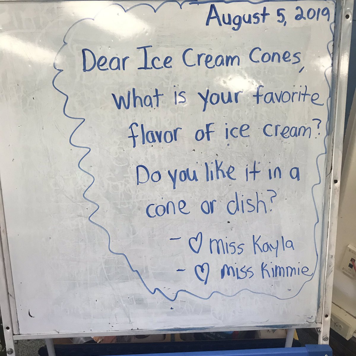 TheCLSSC's tweet photo. It’s hard to believe it is the last week of summer camp! Today we started a summer fun combined with process art theme. At morning meeting the children had to share their favorite ice cream flavors! YUM! #summercamp #summerfun #morningmeeting https://t.co/A9Wx8txQ9q