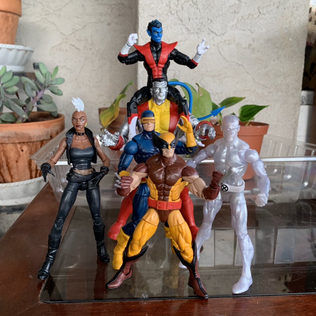 CodenameCabal's tweet photo. We weren’t able to complete the Arcade XMen with the absence of 70’s Storm. But at least they completed the NES team 🤷‍♂️ https://t.co/4fZToeDJw2